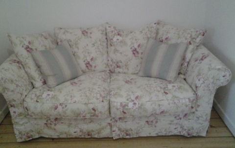 Schlafsofa Kore, Stoff Cotswold Floral